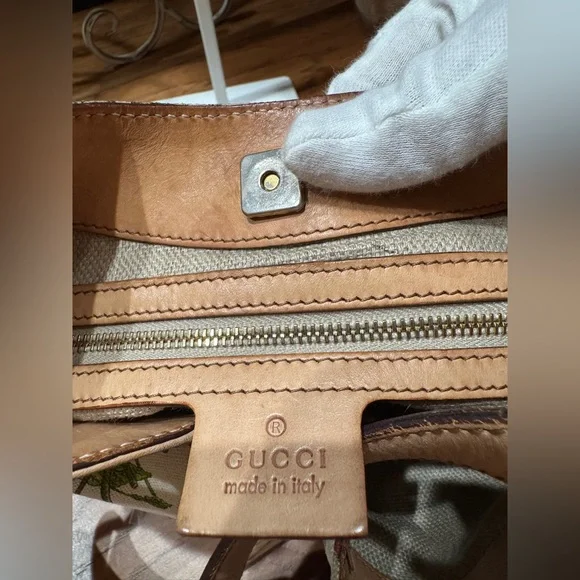 Gucci Flora Hasler Horsebit Hobo - Picture 7 of 7